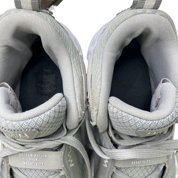 Adidas D.O.N. Issue #3 Donovan Mitchell Gray‎ Basketball Mens Shoes Size 7.5 - Picture 9 of 14